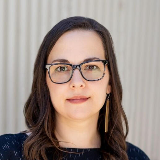 Adriana Baer Adriana Baer | Claim Center Stage